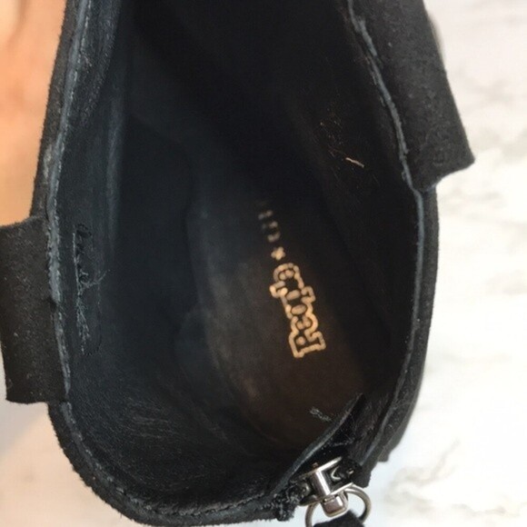 Black suede chunky ankle boots with fringe tassels made in Spain size 10 - Picture 8 of 11